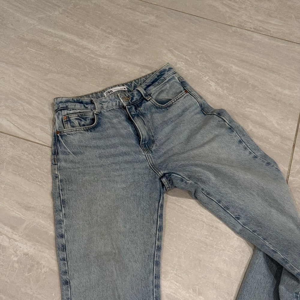 Zara Light Blue Washed Denim Jeans